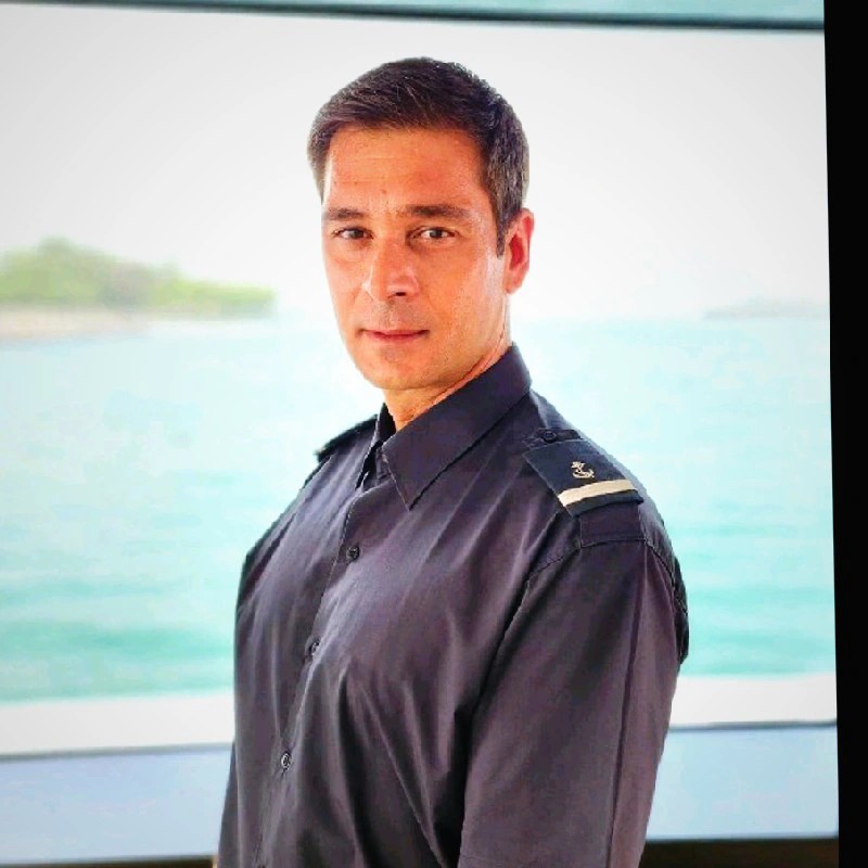 Yiannis Gkrinias – ΑΒ/DIVER – CHASE BOAT CAPTAIN